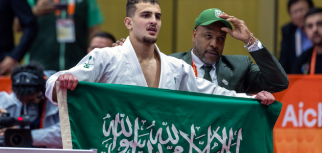 عبد الله ندا يسطع بالذهب في جوجيتسو، ويعزز سمعة السعودية في الآسياد