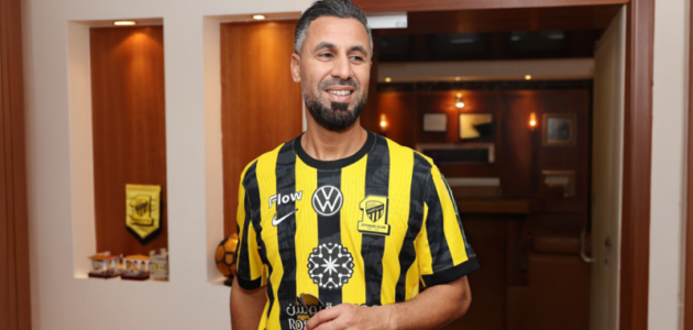 هشام بوشروان يفضح أسرار الكلاسيكو: كيف سيحسم الاتحاد والهلال بالكرات الثابتة