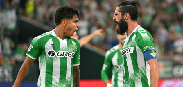 بيتيس يقفز إلى الثالث بخماسية أوساسونا: صعود عاصف في الدوري
