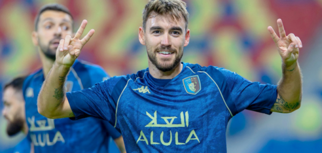 العلا يرفع صدارة الدوري بخماسية ساحقة على الأخدود في الطائف