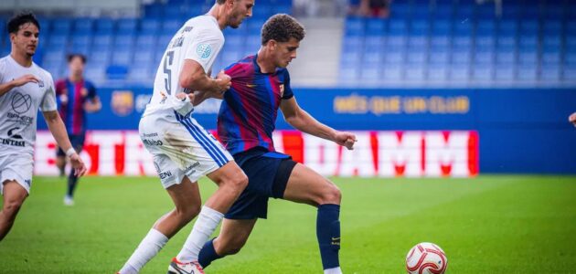 Hamza Abdelkarim يسطع في أول مباراة له مع برشلونة أتلتيك ويحقق هدفًا من الجزاء